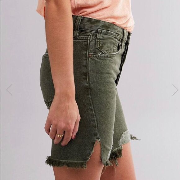 NWOT We The Free denim green shorts size 24 - Picture 4 of 8